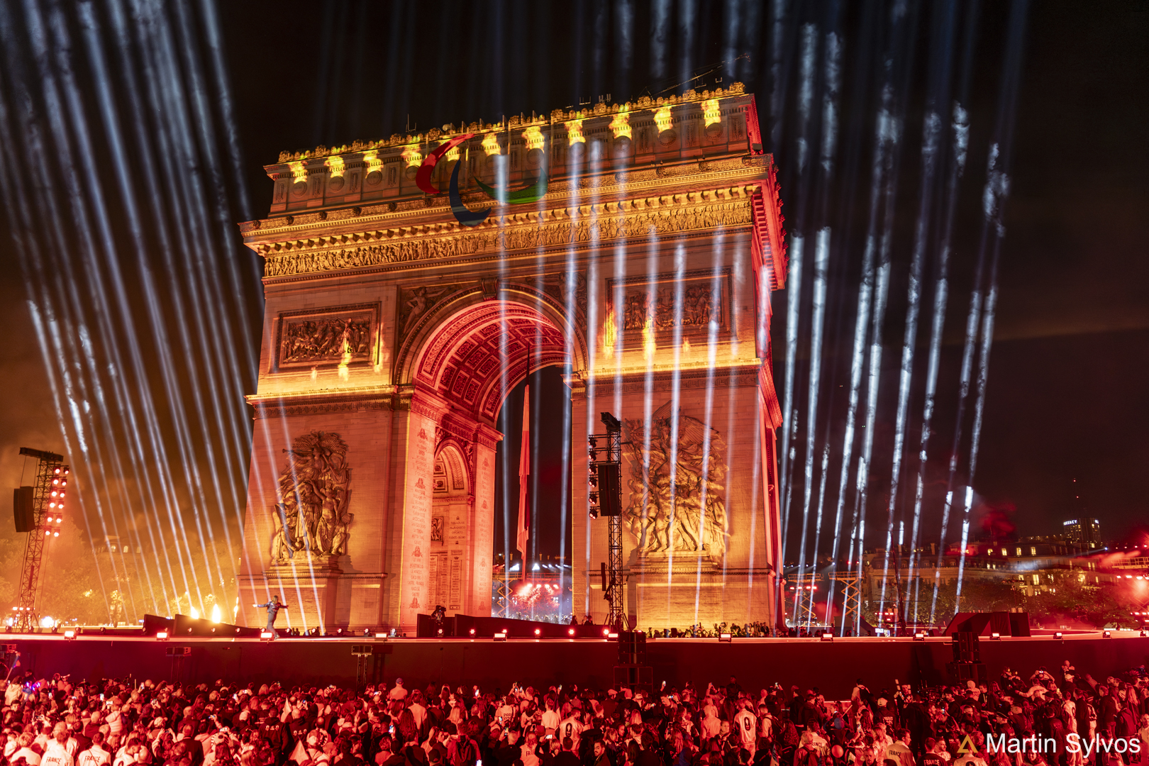 2024   Champs Elysées JO ceremonie finale   martin sylvos 2